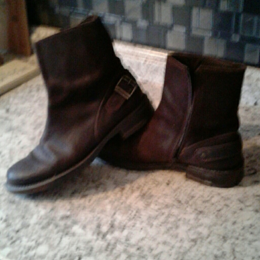 Metropolitan Boots